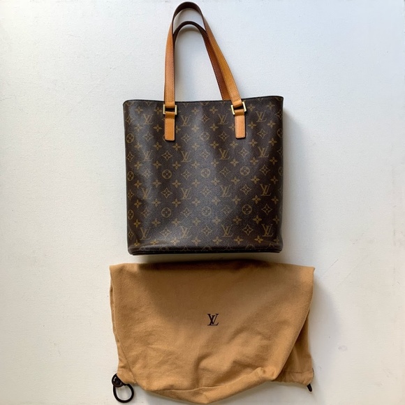 Louis Vuitton Handbags - AUTHENTIC Louis Vuitton Vavin Purse